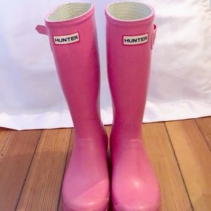 Hot Pink Hunter Rain Boots 💖
